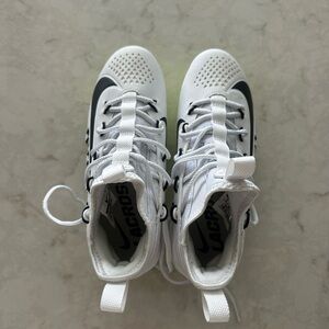Nike huarache cleats lacrosse/football brand new never worn